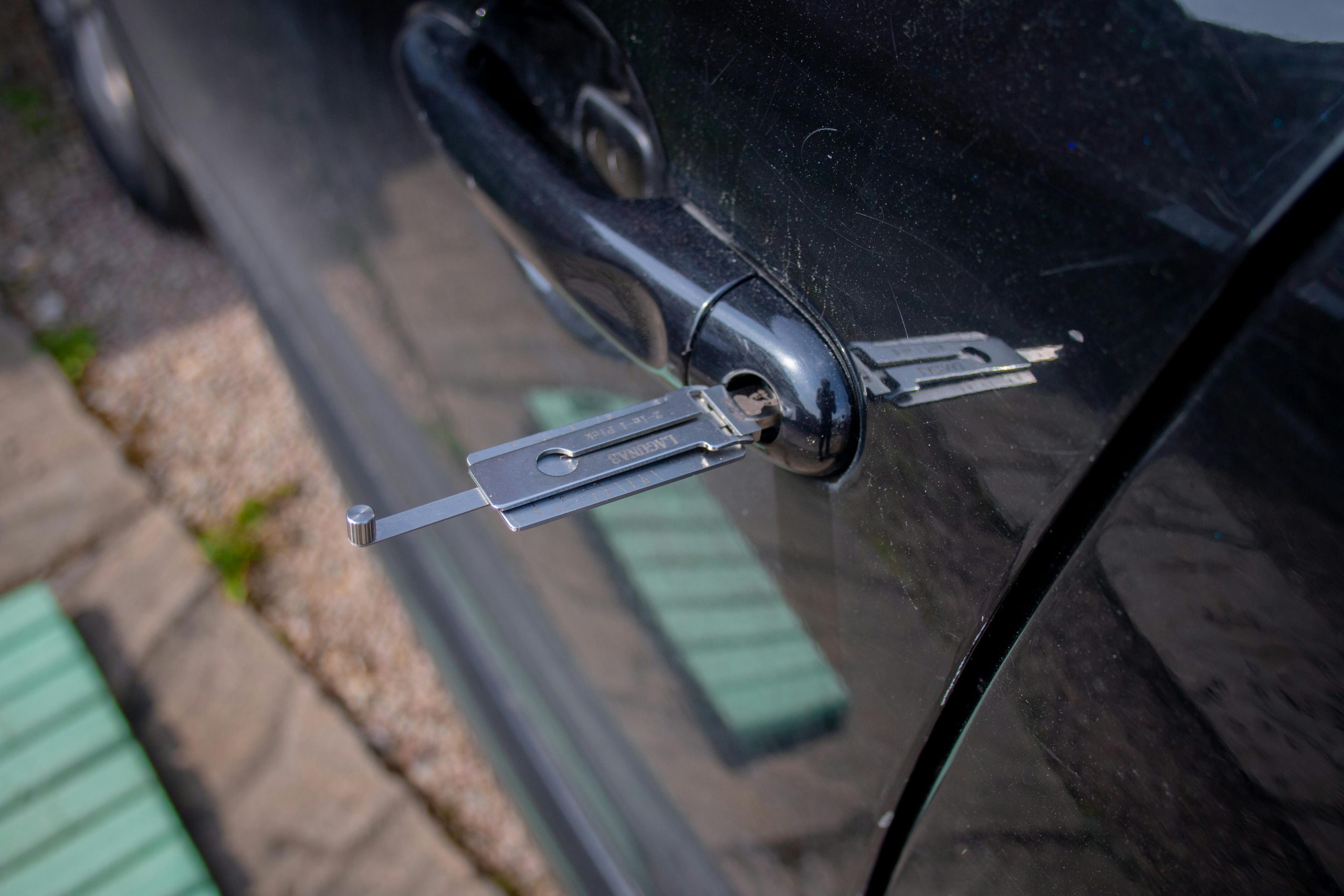 pexels-my-car-key-hero-592675237-17124737